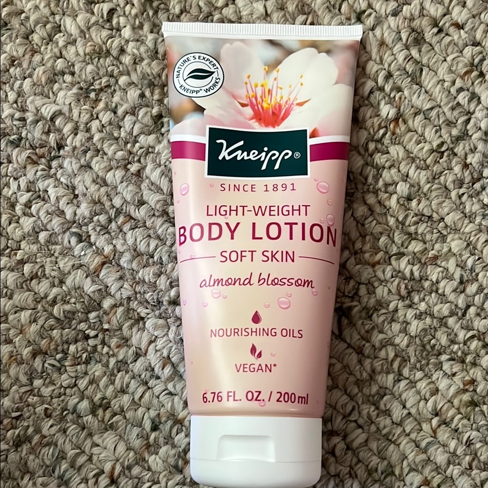 Almond Blossom Body Lotion